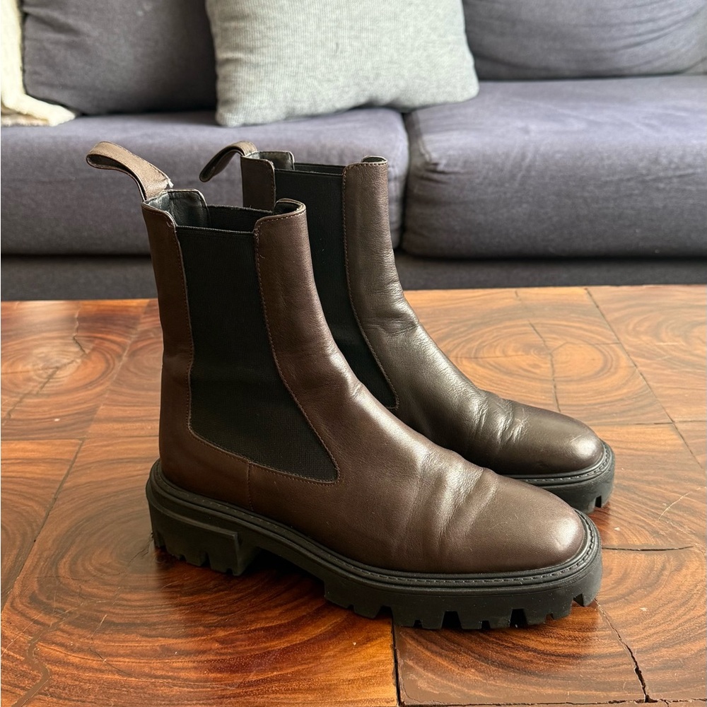 Women’s Brown Leather Chelsea Boots